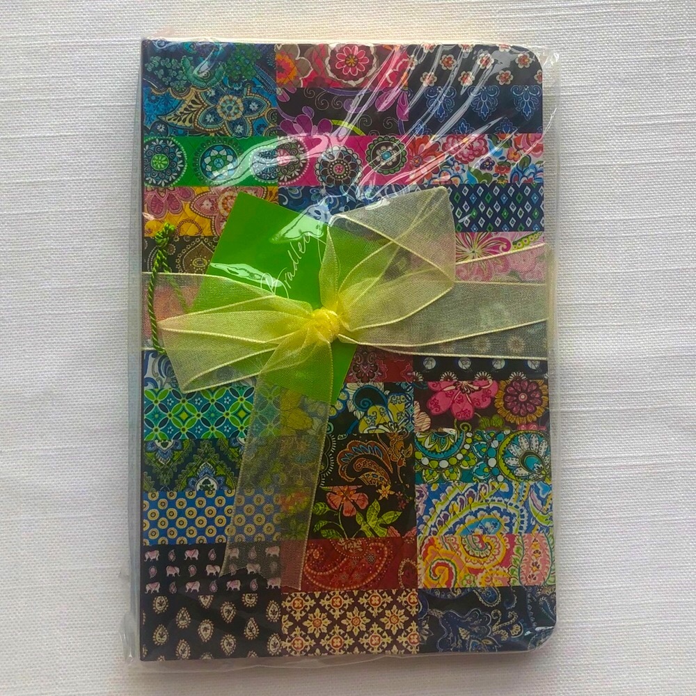 Vera Bradley Hard Journal w/ Lines Gold Edge NWT